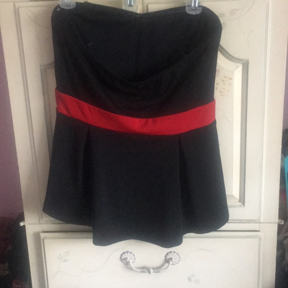 Windsor high low tube top with bow - Picture 2 of 2